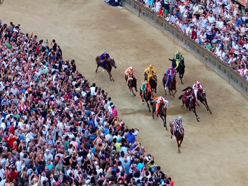 il palio di siena contrade foto